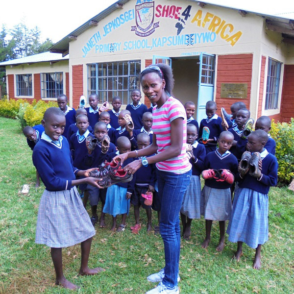 社会貢献 social contribution JANETH JEPKOSGEI SHOE4　AFRICA